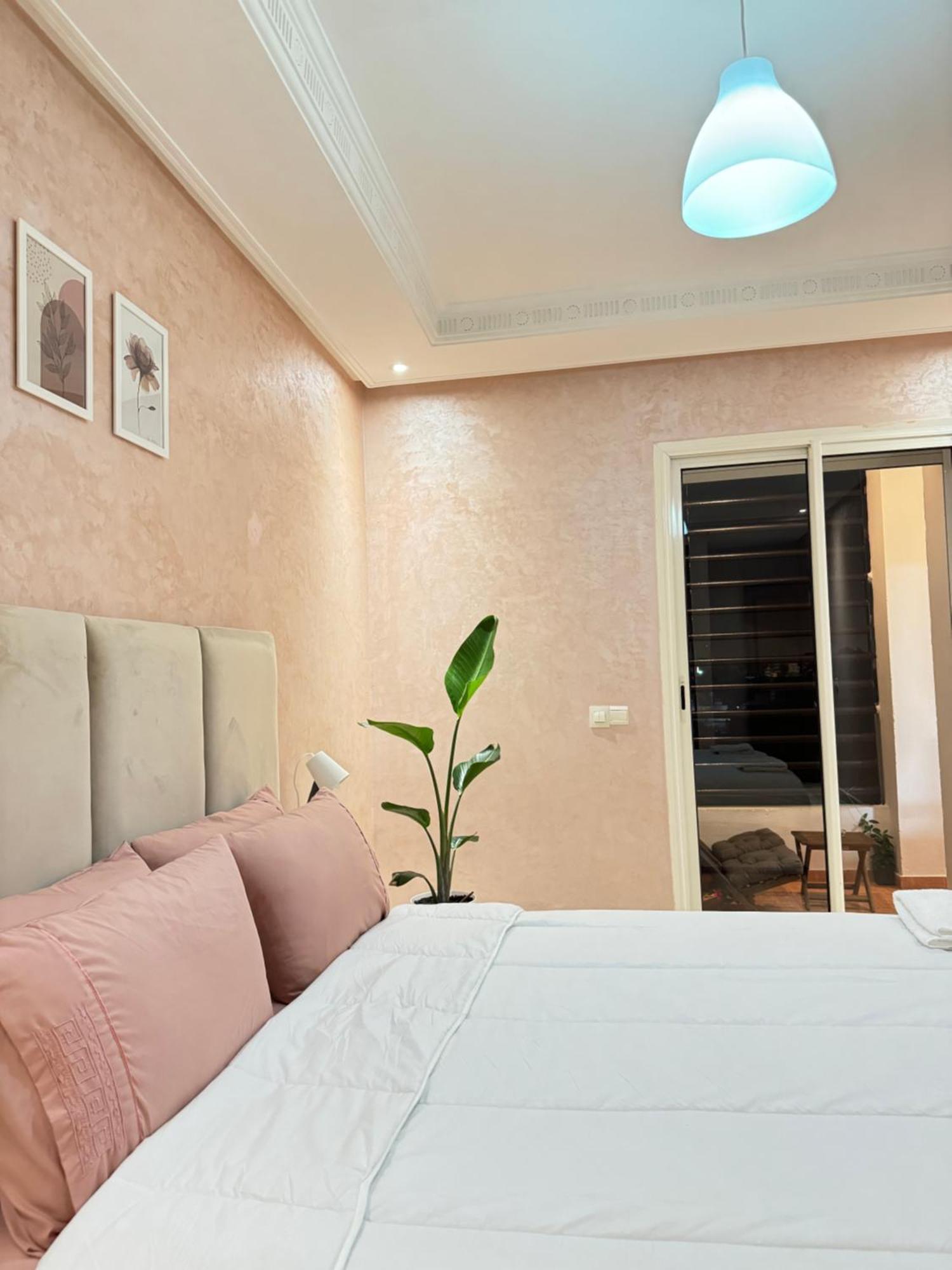 Suitouiss - Agdal 2 - Appartement A 2 Minutes De La Gare De Train Tgv Rabat Exterior foto