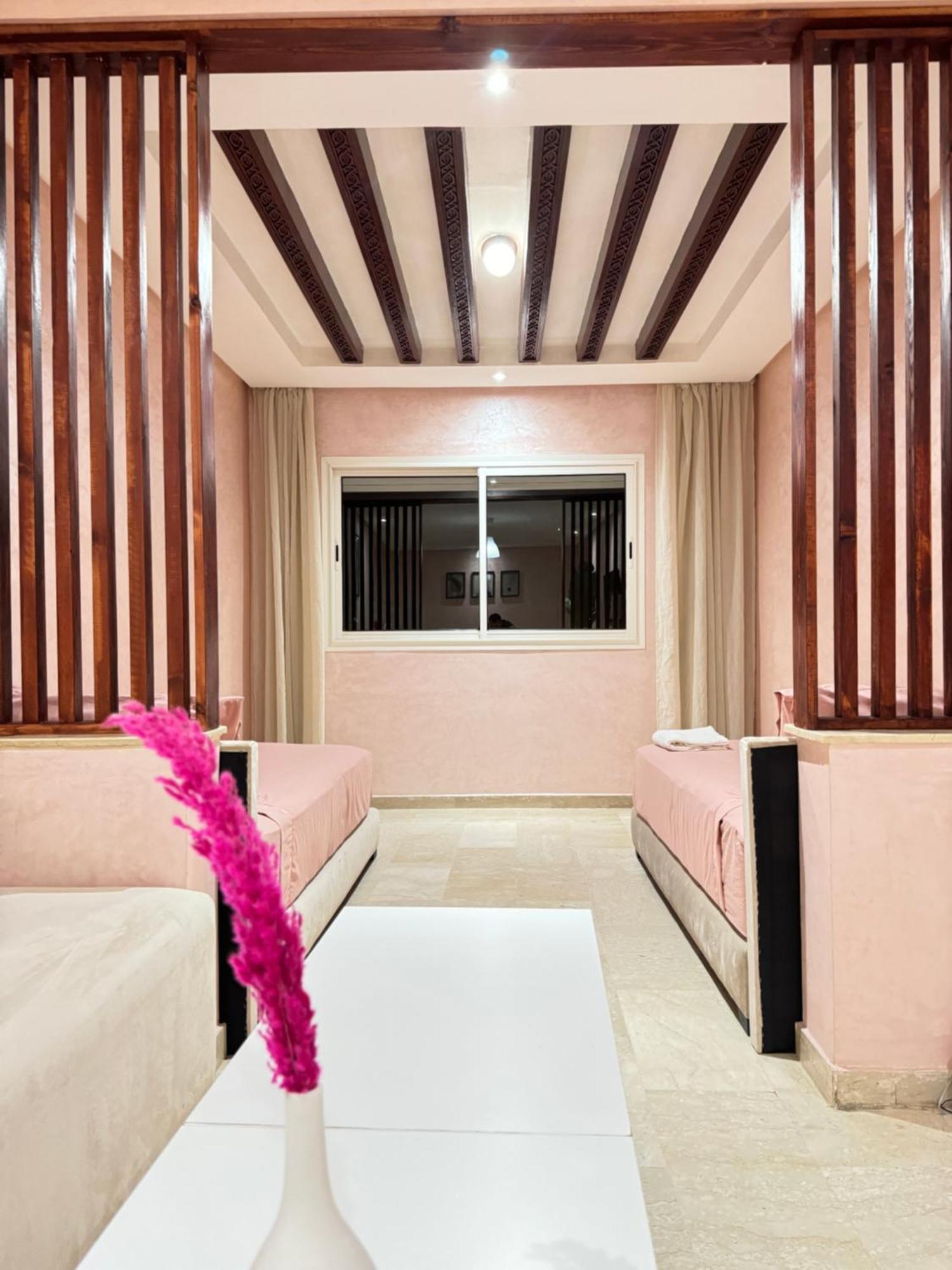 Suitouiss - Agdal 2 - Appartement A 2 Minutes De La Gare De Train Tgv Rabat Exterior foto