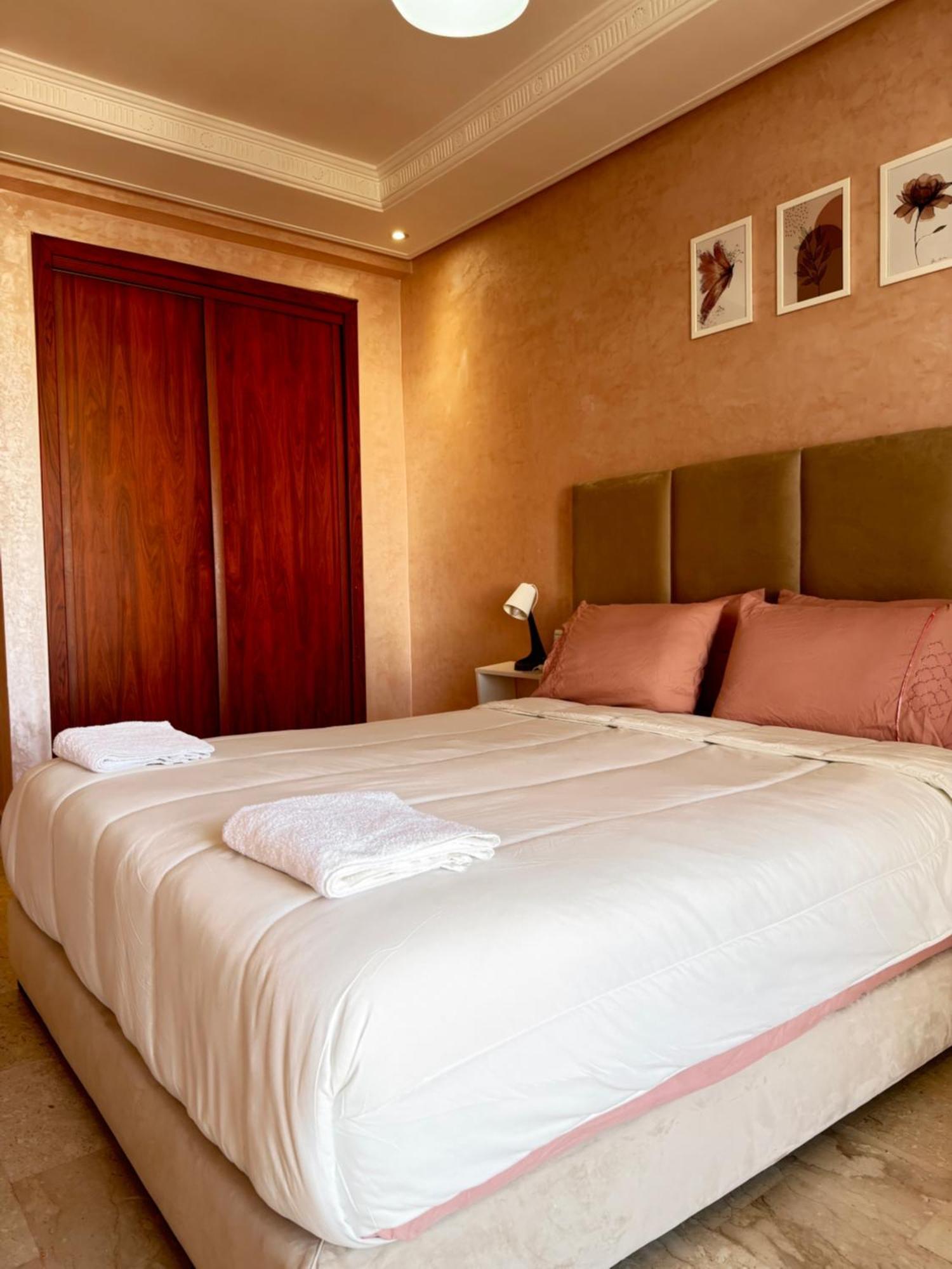 Suitouiss - Agdal 2 - Appartement A 2 Minutes De La Gare De Train Tgv Rabat Exterior foto