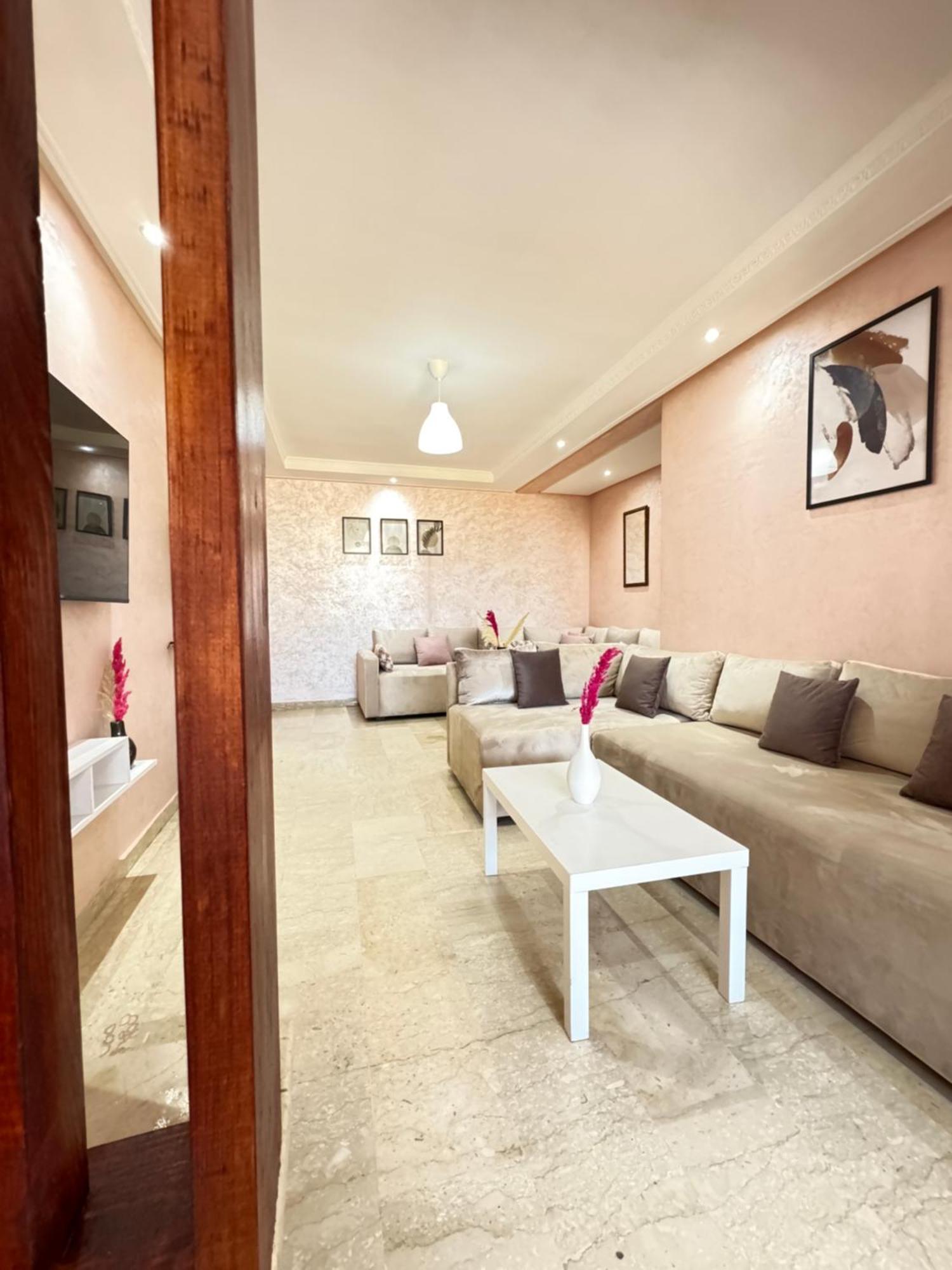 Suitouiss - Agdal 2 - Appartement A 2 Minutes De La Gare De Train Tgv Rabat Exterior foto